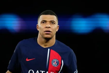 Kylian Mbappe opuści PSG po zakończeniu sezonu